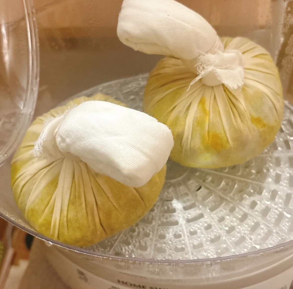 冷房冷えにはハーブボール